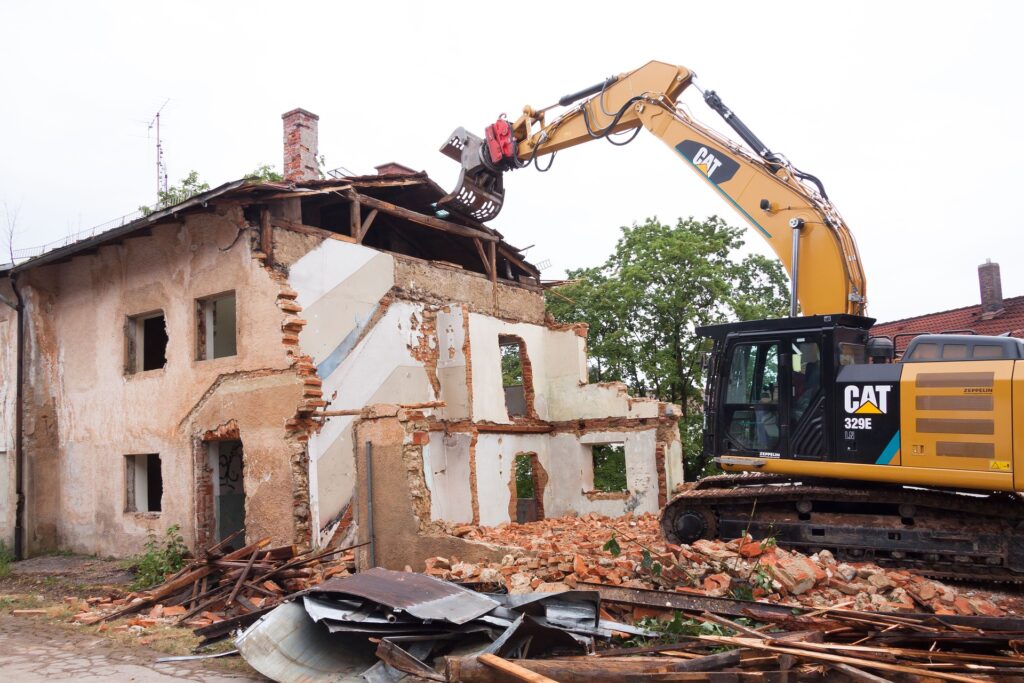 La démolition d'une maison