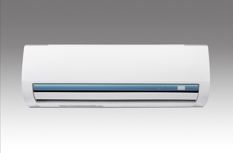 Easy Cool 2.6 WIFI, Eco Friendly Pro ou MPPH-09CRN7 : quel modèle de climatiseur Comfee choisir ?