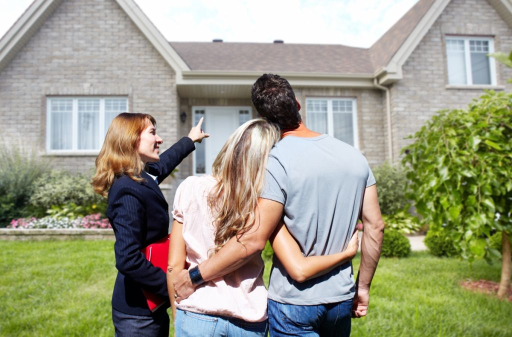 promotion immobilière visite d'une maison