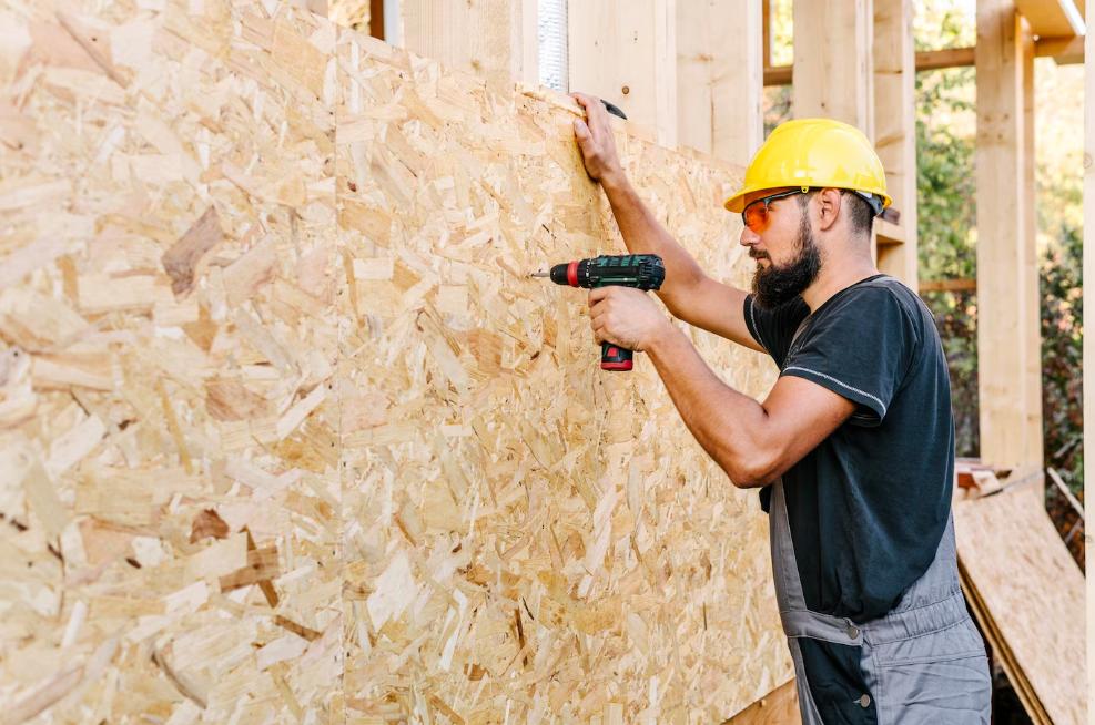 Est-il possible de réaliser soi-même un ravalement de façade?